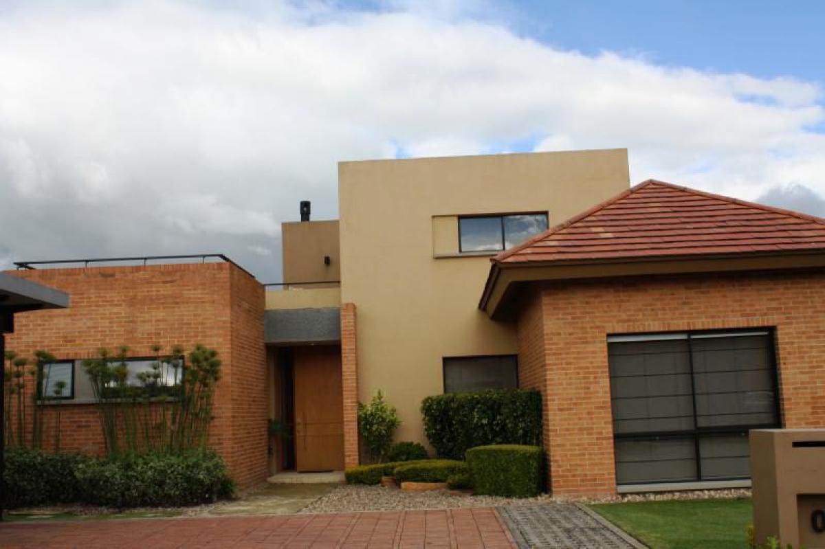 3 bedrooms House in Cundinamarca, Colombia No. 1483