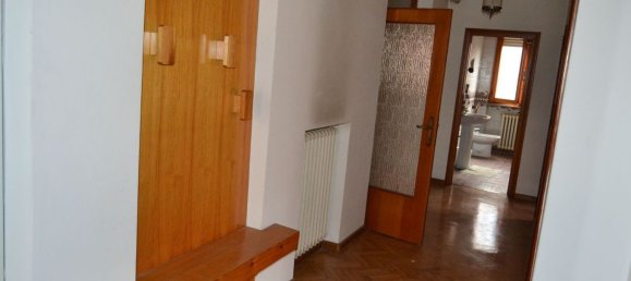 7 rooms Apartment in Città di Castello, Italy No. 7957 15