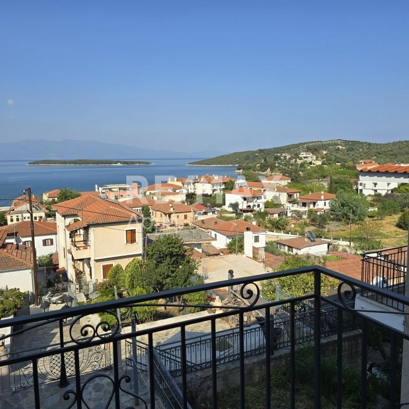 5 bedrooms House in Magnesia, Greece No. 774