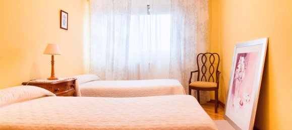 5 bedrooms House in Zuera, Spain No. 65567 18