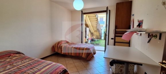 2 Schlafzimmer Wohnung in Olgiate Comasco, Italy, Nr. 230435 10