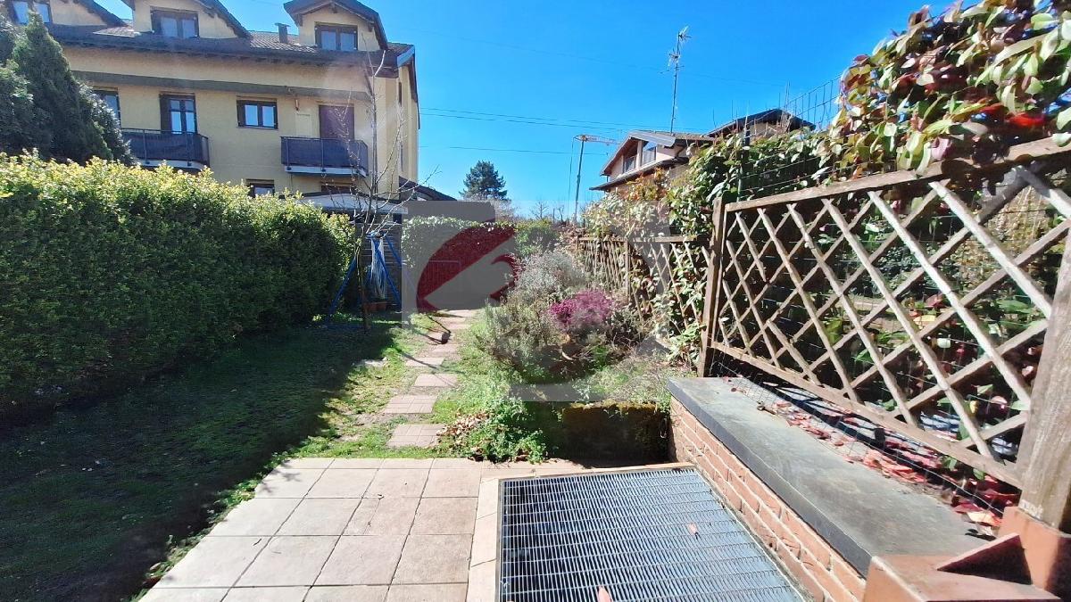 2 Schlafzimmer Wohnung in Olgiate Comasco, Italy, Nr. 230435