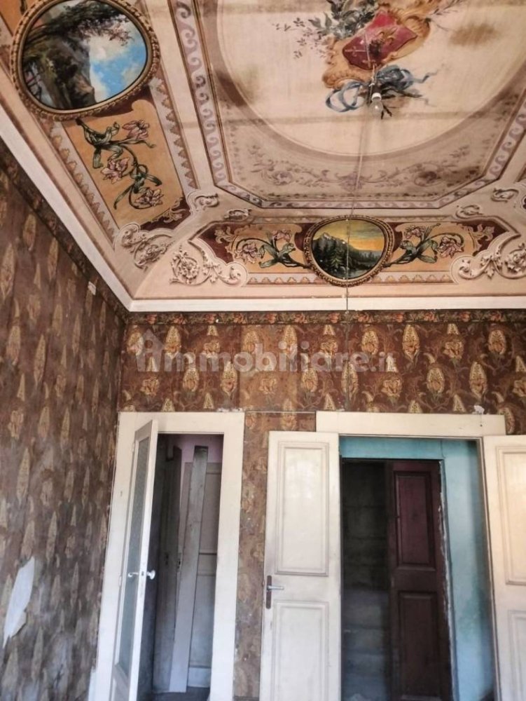 3 bedrooms House in Messina, Italy No. 82555