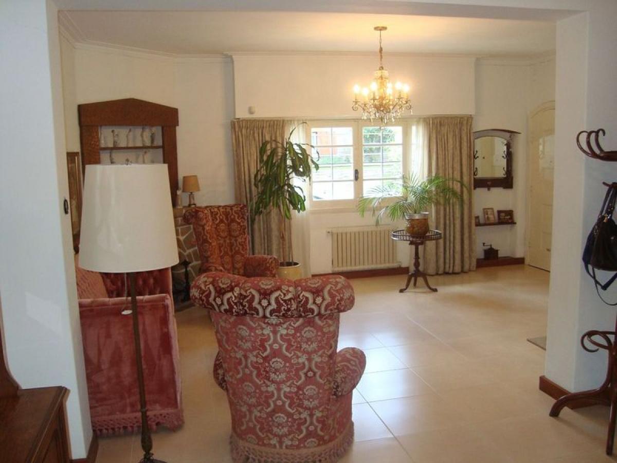 3 Schlafzimmer Haus in Mar del Plata, Argentina, Nr. 68254