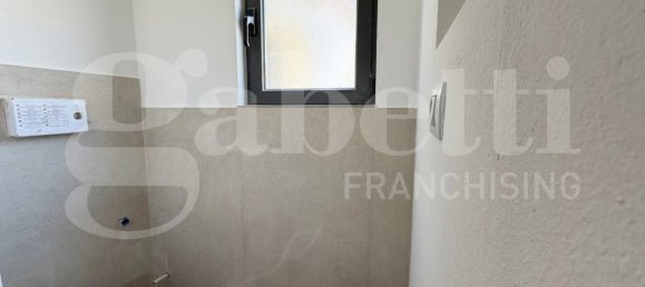 2 bedrooms Apartment in Bologna, Italy No. 344774 5