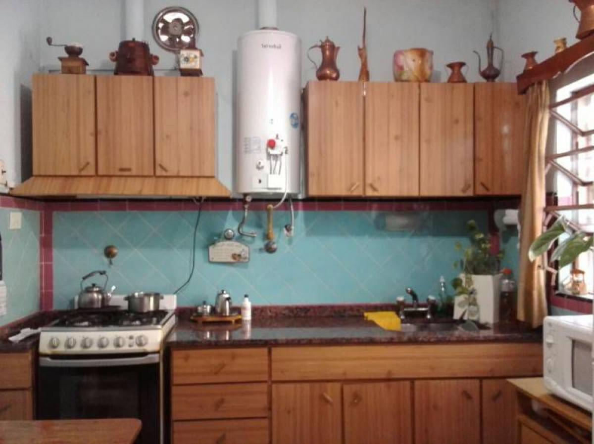 2 bedrooms House in General San Martin, Argentina No. 55125