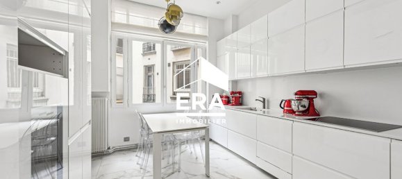 4 bedrooms Apartment in Paris, France No. 182908 4