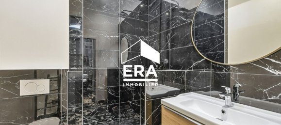 4 bedrooms Apartment in Paris, France No. 182908 8