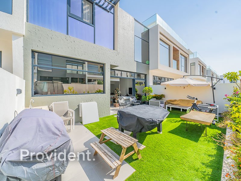 Таунхаус с 3 спальнями в Джумейра Гольф Эстейтс, ОАЭ № 2043