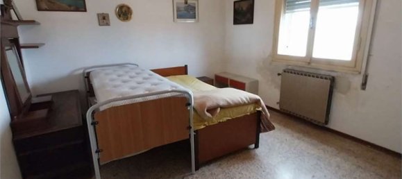 6 rooms House in Ravenna, Italy No. 100531 12