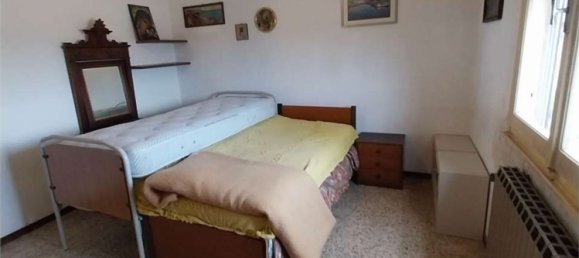 6 rooms House in Ravenna, Italy No. 100531 3