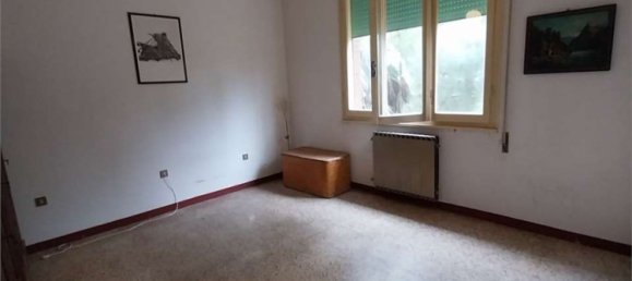 6 rooms House in Ravenna, Italy No. 100531 2