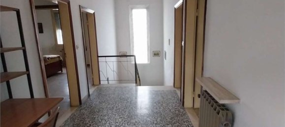 6 rooms House in Ravenna, Italy No. 100531 42