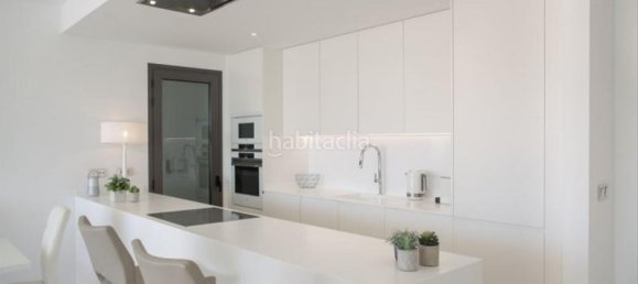 Apartamento T3 em Estepona, Spain N.º 121120 7