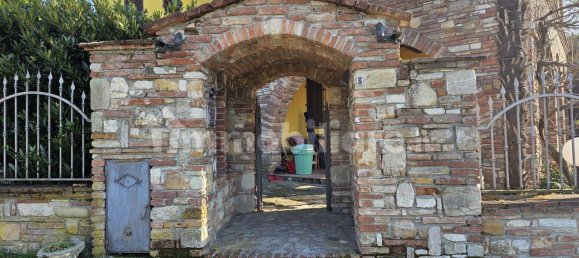 3 Schlafzimmer Villa in Golferenzo, Italy, Nr. 96469 17