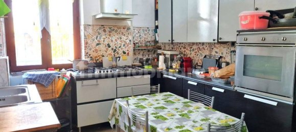 3 Schlafzimmer Villa in Golferenzo, Italy, Nr. 96469 23