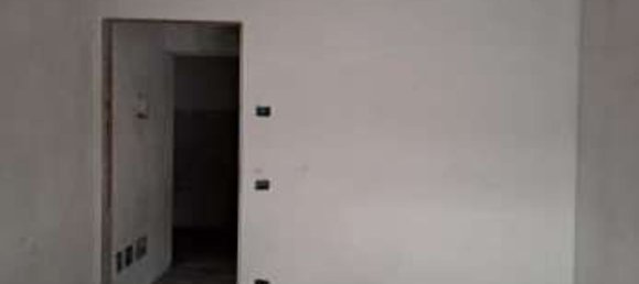 Квартира с 3 комнатами в Рекоаро Терме, Италия № 291981 2