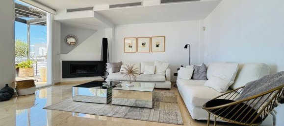 4 bedrooms Villa in Altea, Spain No. 189230 6