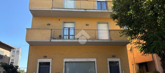 4-Zimmer Wohnung in Bastia Umbra, Italy, Nr. 347392 37