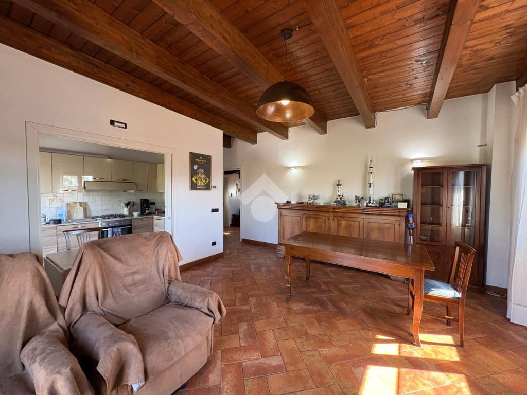 4-Zimmer Wohnung in Bastia Umbra, Italy, Nr. 347392