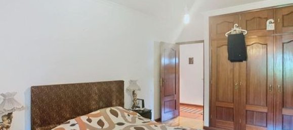 Таунхаус с 4 спальнями в Пенафиел, Португалия № 151732 13