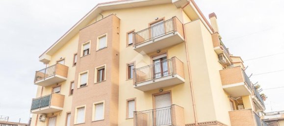 2 غرف نوم شقة في Guidonia Montecelio, Italy رقم 329429 2