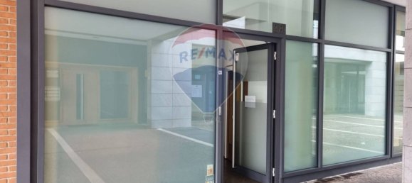 1 room Commercial property in Bergamo, Italy No. 295042 5
