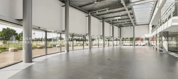 Lagerhaus in Rhone, France 1909m², Nr. 341300 10