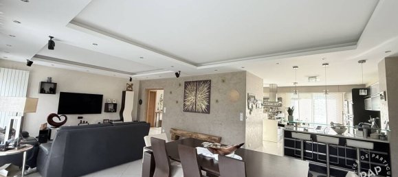 Дом с 6 спальнями в Руасси-ан-Бри, Франция № 356801 4