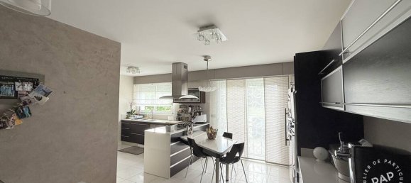 Дом с 6 спальнями в Руасси-ан-Бри, Франция № 356801 11