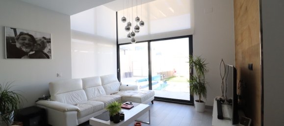 3 غرف نوم فيلا في Cabo Roig, Spain رقم 290592 7