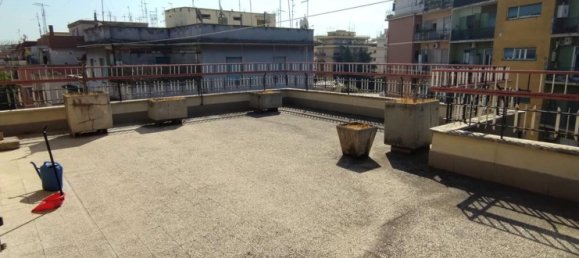 3-salle Penthouse à Rome, Italy No. 32774 2