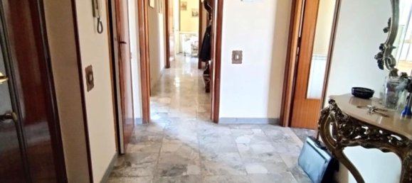 3-salle Penthouse à Rome, Italy No. 32774 5