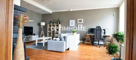 Apartamento de 3 dormitorios en Billom, France No. 274786 2