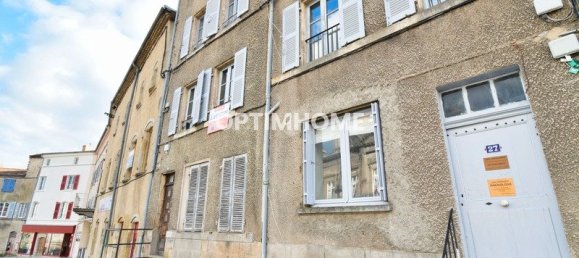Apartamento de 3 dormitorios en Billom, France No. 274786 16