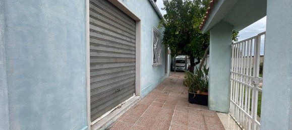 Дом с 5 комнатами в Лезина, Италия № 118714 15