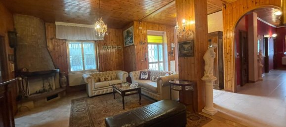 Дом с 5 комнатами в Лезина, Италия № 118714 17