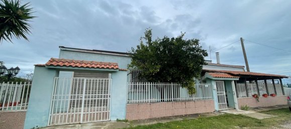 Дом с 5 комнатами в Лезина, Италия № 118714 16