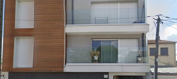 Estudio en Romainville, France No. 337558 6