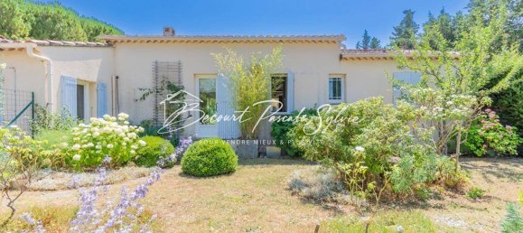 4 bedrooms Villa in Vaison-la-Romaine, France No. 312018 2