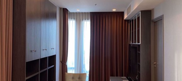 2 bedrooms Condo in Khlong Toei, Thailand No. 9510 9