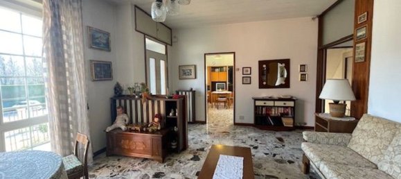 6-Zimmer Villa in Vergiate, Italy, Nr. 148269 8