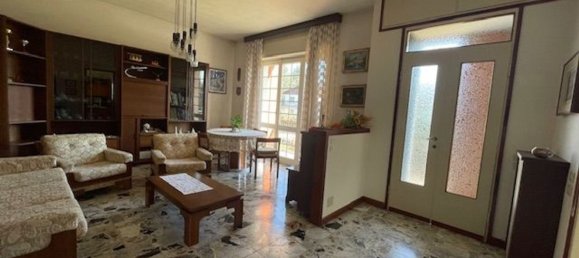 6-Zimmer Villa in Vergiate, Italy, Nr. 148269 6