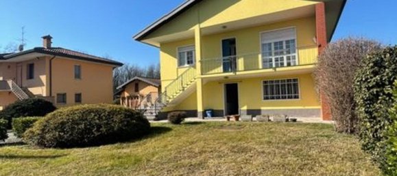 6-Zimmer Villa in Vergiate, Italy, Nr. 148269 2