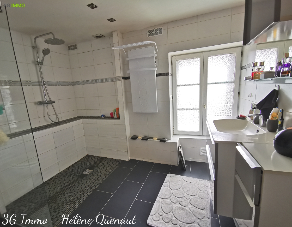 4 غرف نوم فيلا في Magny-en-Vexin, France رقم 190946