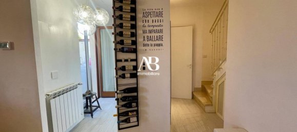 Ático de 2 dormitorios en Viareggio, Italy No. 269289 32