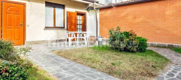 2 غرف نوم فيلا في Paderno Dugnano, Italy رقم 327598 24