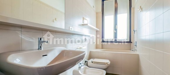 Villa de 2 dormitorios en Paderno Dugnano, Italy No. 327598 16