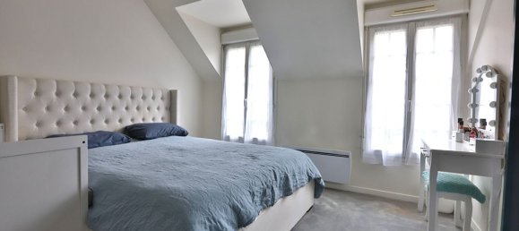 Casa de 4 dormitorios en Saint-Germain-de-la-Grange, France No. 163503 6