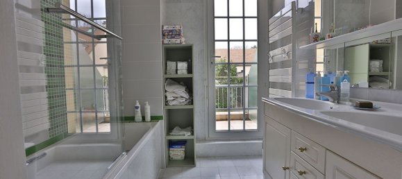 Casa de 4 dormitorios en Saint-Germain-de-la-Grange, France No. 163503 10